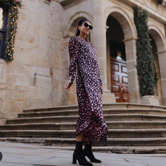 NEW Zara Long Dress 😍 - Picture 2 of 9